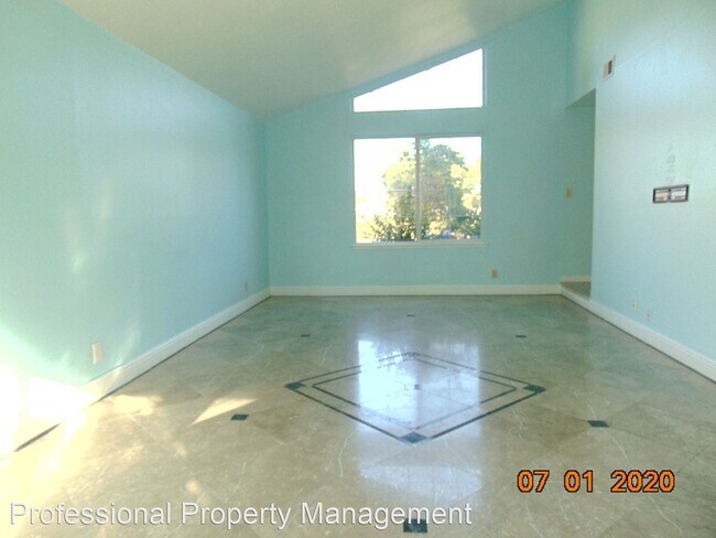 Foto del edificio - 4 br, 2.5 bath House - 106 Buttercup Court