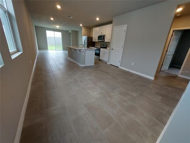 Building Photo - 3256 Fresno Pl