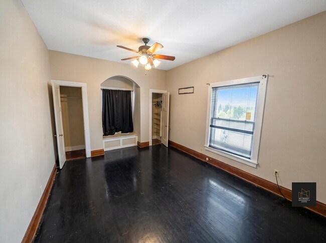 Foto del edificio - 335 S Shawnee Terrace