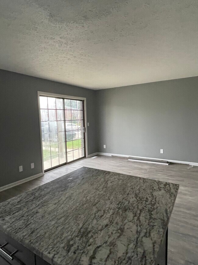 151 Treva Dr Unit 2, Mount Washington, KY 40047 Apartments in Mount