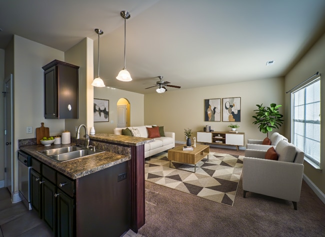 Building Photo - 112 Joe Fletcher Dr