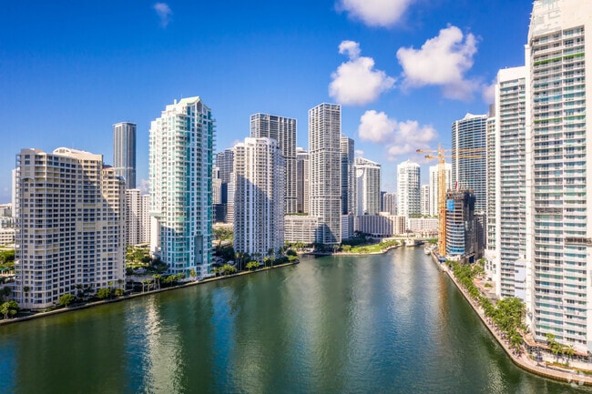 Icon Brickell Tower 2