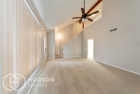 Building Photo - NOW AVAILABLE! 14831 WINDING CREEK C, TAMP...