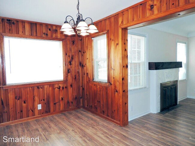 Building Photo - 4 br, 1.5 bath House - 1473 S. Noble Road