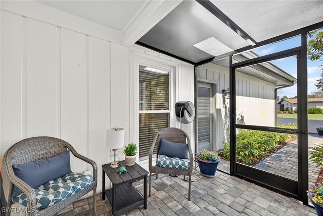 Building Photo - 3111 Boca Ciega Dr