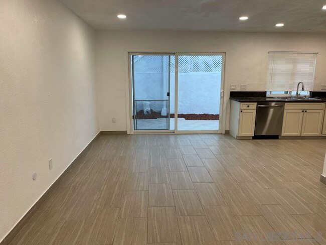 Foto del edificio - 3916 Caminito Patricia