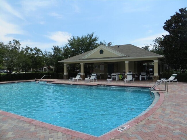 Foto del edificio - 4515 Barnstead Dr