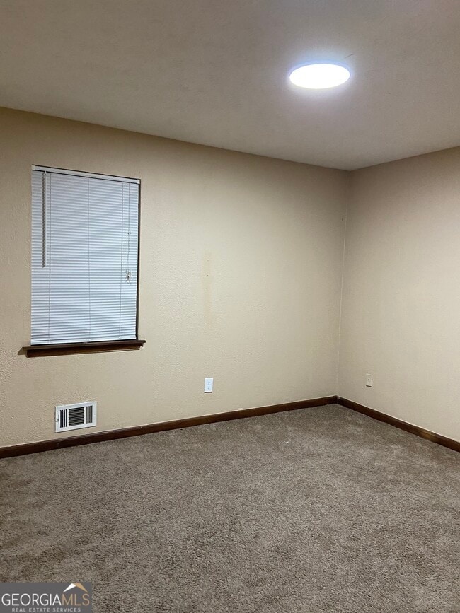 Building Photo - 409 Ovara Ct