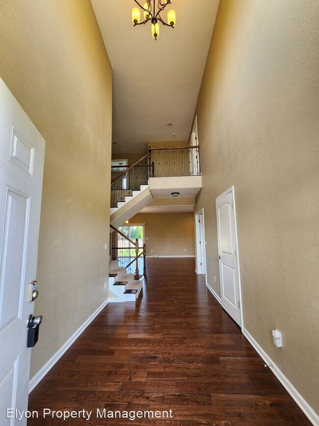 Building Photo - 3 br, 2.5 bath House - 4416 27th Street
