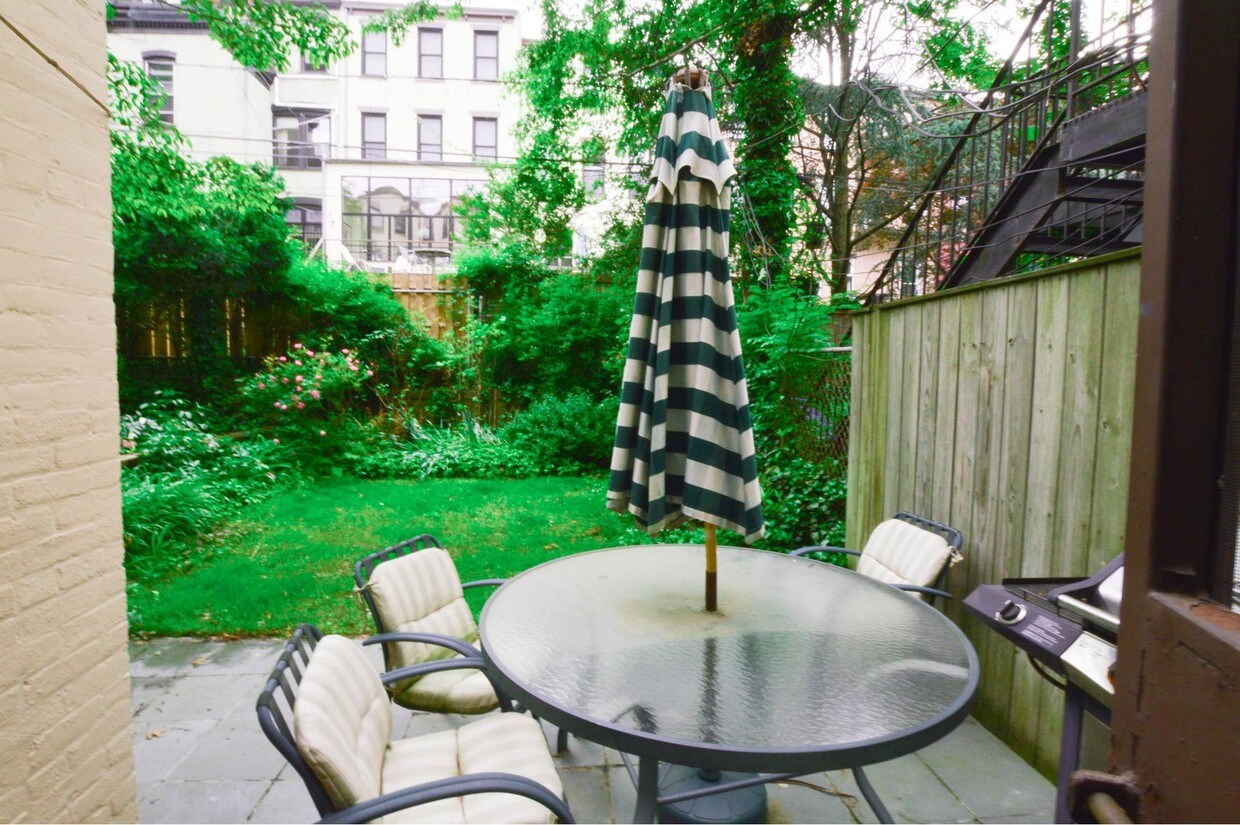 620 6th St Unit GARDEN, Brooklyn, NY 11215 Room for Rent in Brooklyn