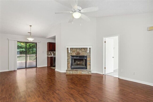 Building Photo - Ranch style home