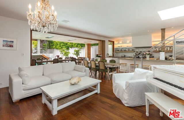 Foto del edificio - 23445 Malibu Colony Rd