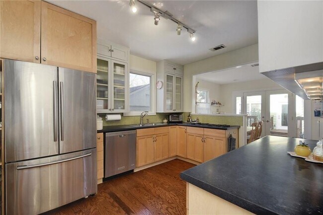 Foto del edificio - 4412 Barrow Ave