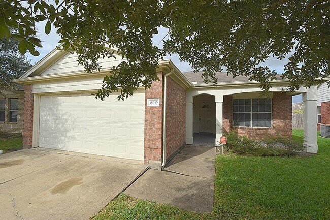 Foto del edificio - 3 BEDROOM 2 BATH COZY HOME WITH NEW UPGRAD...