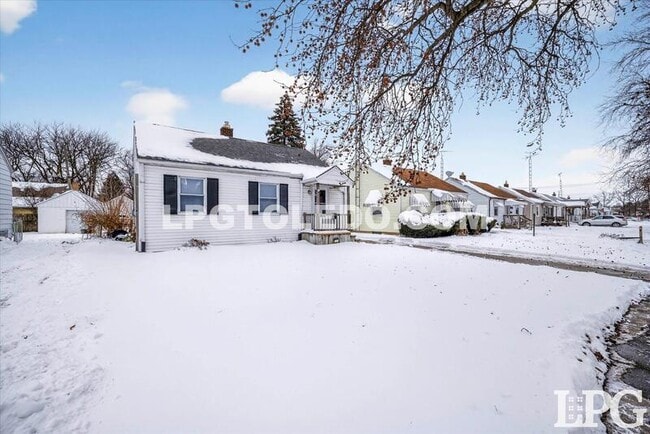 Building Photo - 202 Waggoner Blvd