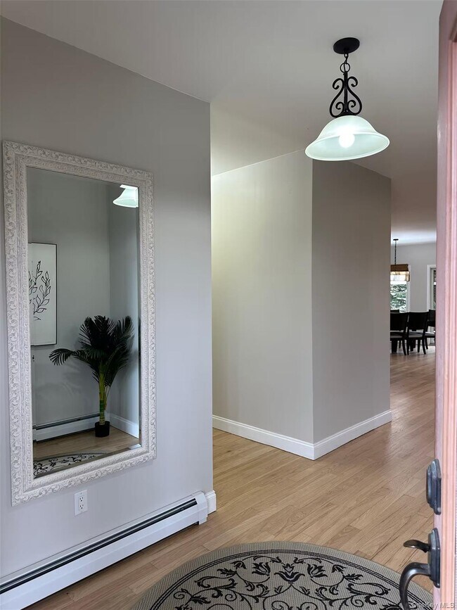 Foto del edificio - 322 E Beech St