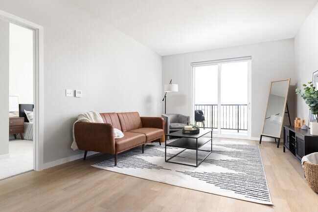 Sala de estar del apartamento - Ivy at SOCO Apartments