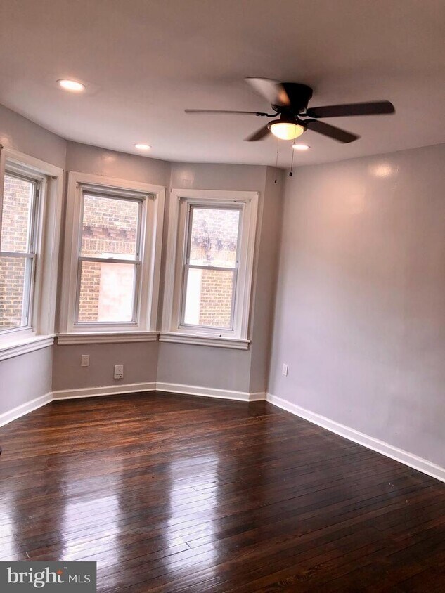 Foto principal - 7117 Rising Sun Ave