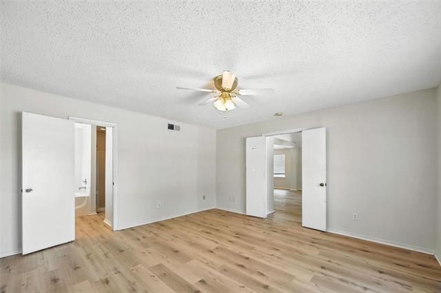 Foto del edificio - 615 Burchshire Ln