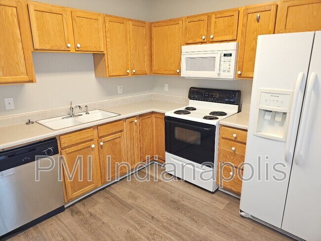 Foto del edificio - 1861 Winfield Park Dr