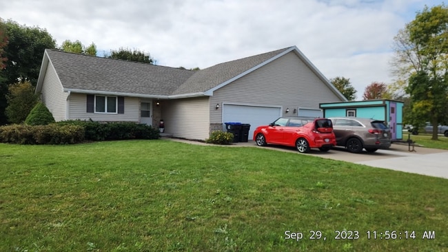 Building Photo - 3181 Westowne Ct