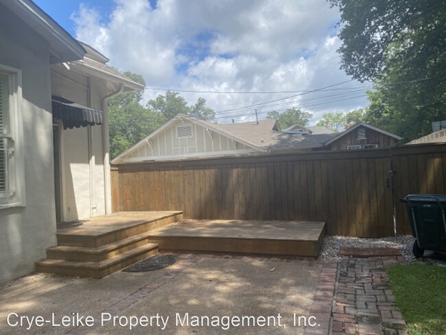 Building Photo - 1 br, 1 bath House - 1702 Central Ave #1