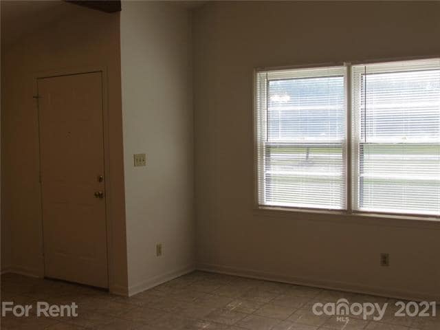 Building Photo - 6016 Pleasant Grove Rd