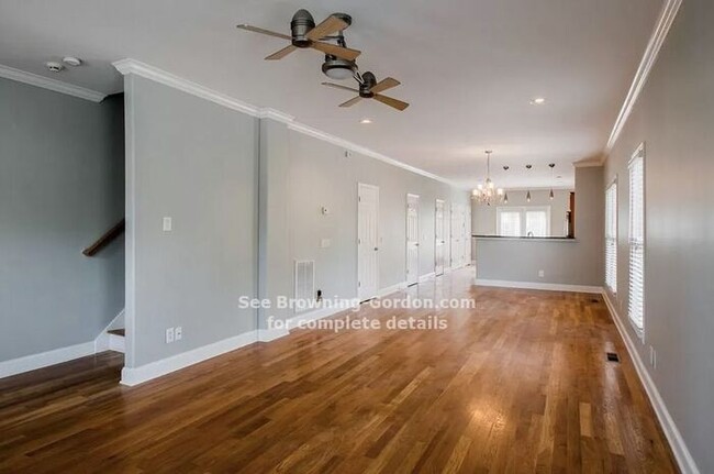 Foto del edificio - Two Bedroom, 2 1/2 bath home in Germantown...