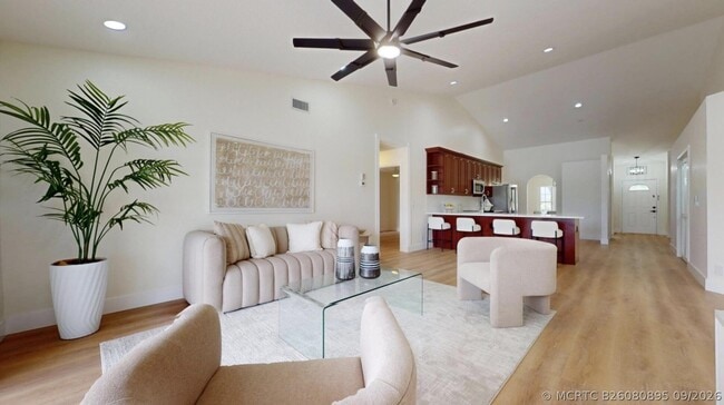Building Photo - 18208 Clear Brook Cir
