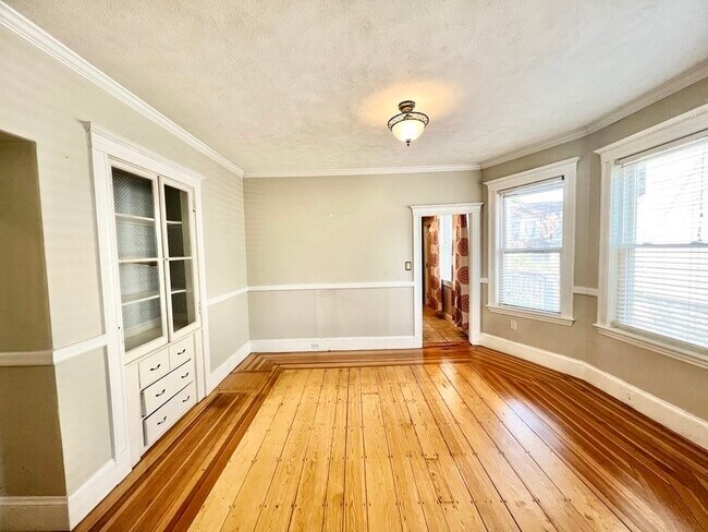 Foto del edificio - 22 Linden Rd