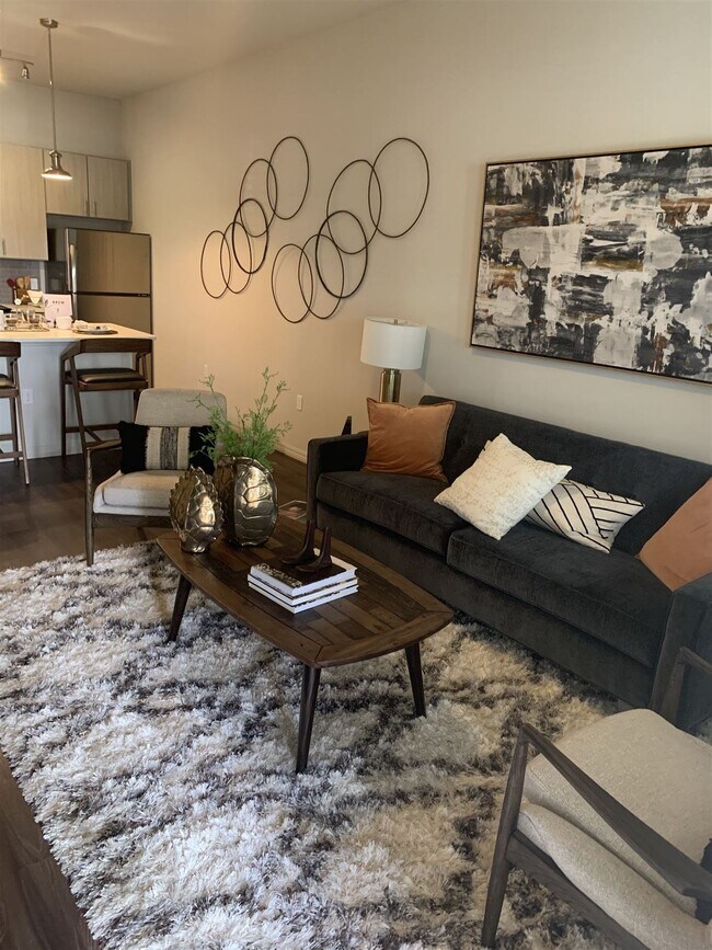 Foto del edificio - 5030 Lakewalk Dr