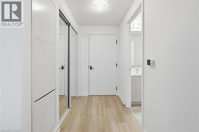 Building Photo - 500 Plains Rd E