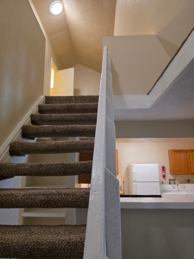 Building Photo - 3326