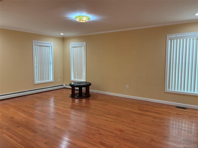 Building Photo - 24 Alice Ct