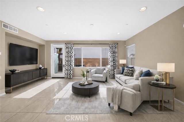 Foto del edificio - 783 Gatun St