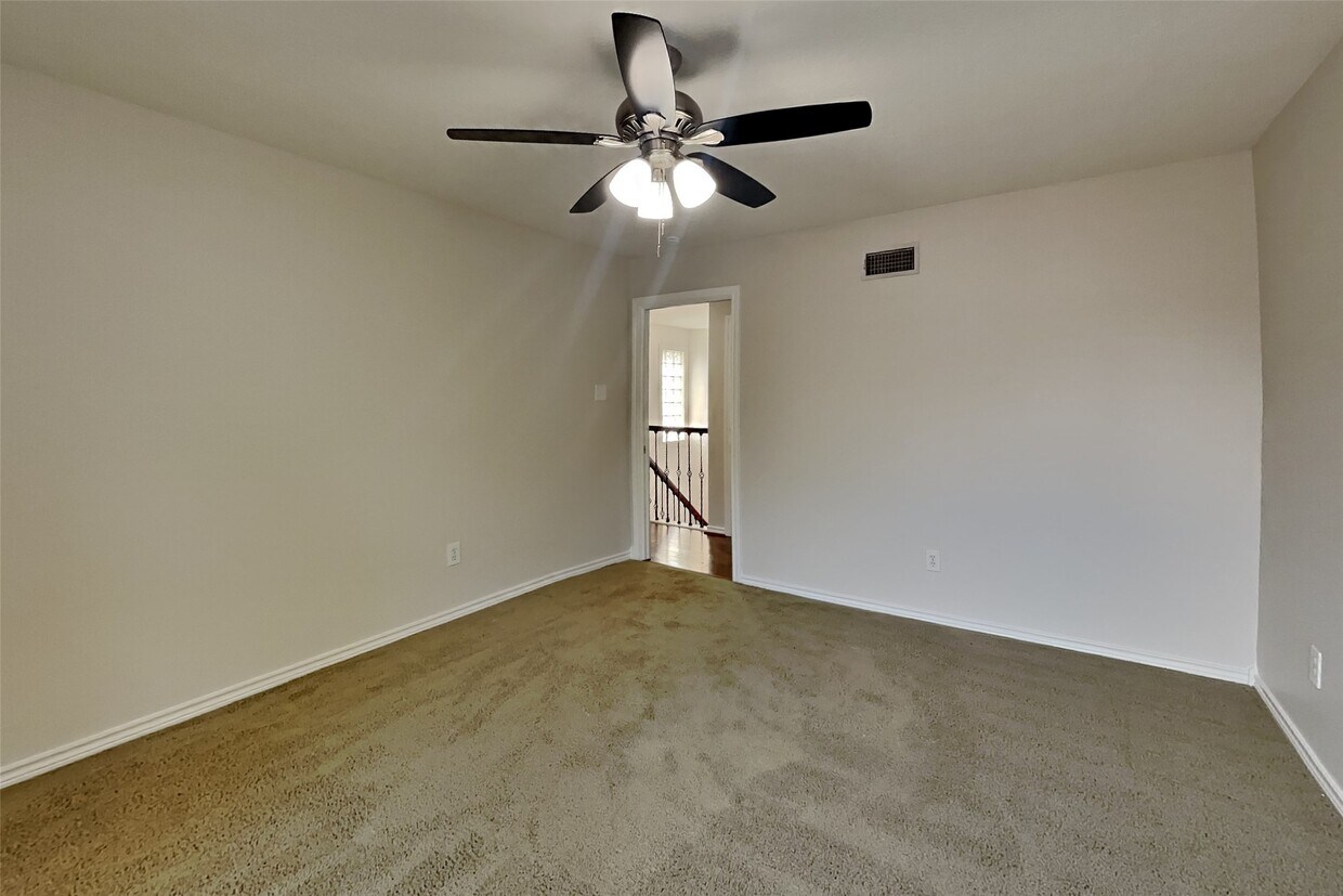 Foto del edificio - 20123 Sunny Shores Dr