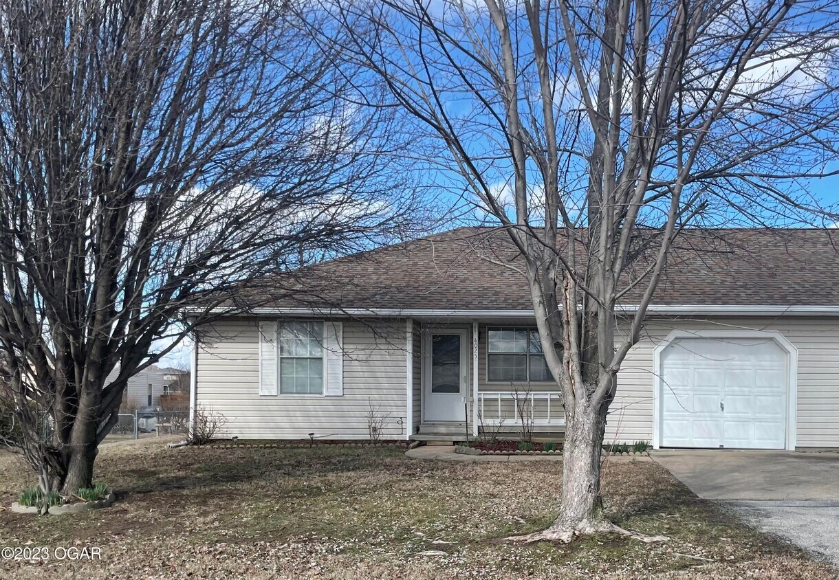 4025 BelleLocke Pl Unit A, Joplin, MO 64804 Condo for Rent in Joplin