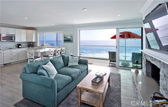 Building Photo - 1249 Ocean Front