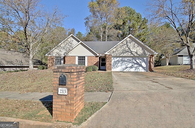 Building Photo - 213 Baron Ct