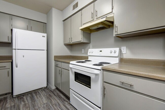 Foto del edificio - 3440 E Lombard St