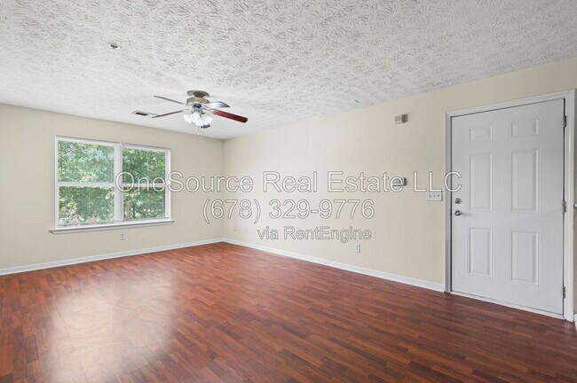 Foto del edificio - 3202 Fairington Club Dr