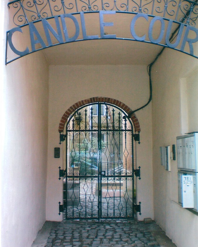 Building Photo - Candle Court