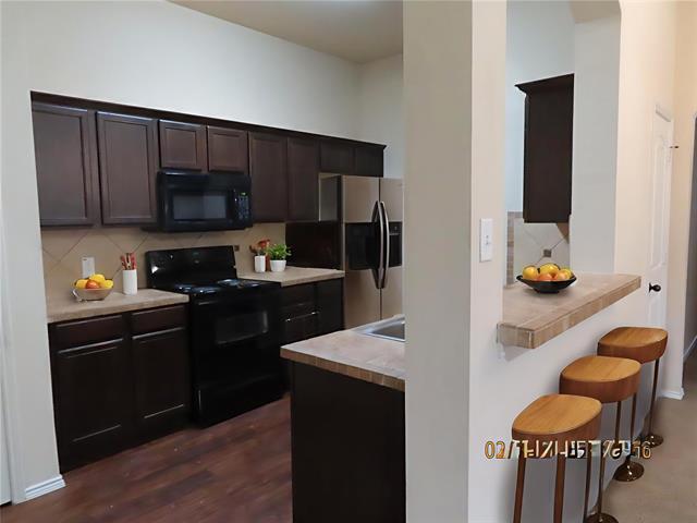Foto del edificio - 334 Armstrong Ln
