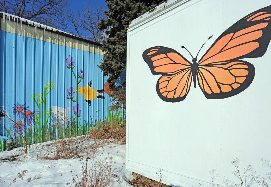 IS WEST ALLIS A NICE NEIGHBORHOOD MILWAUKEE WAUWATOSA HOUSES visual data 7