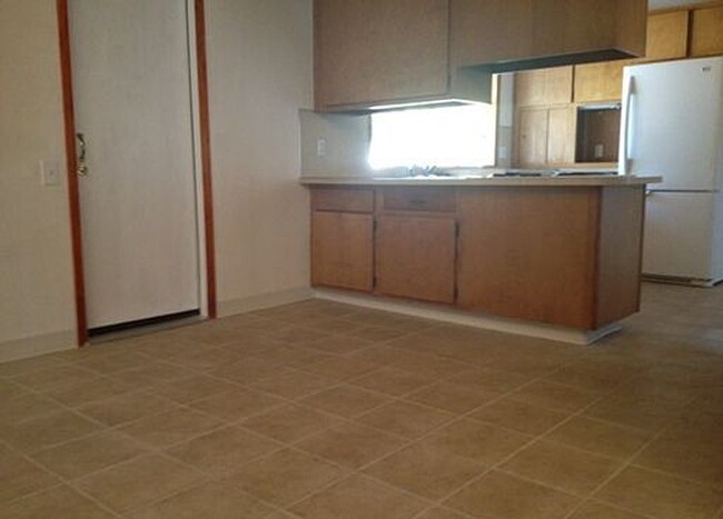 Foto del edificio - Nice 3 BR, 2 BA ranch home with hardwood f...