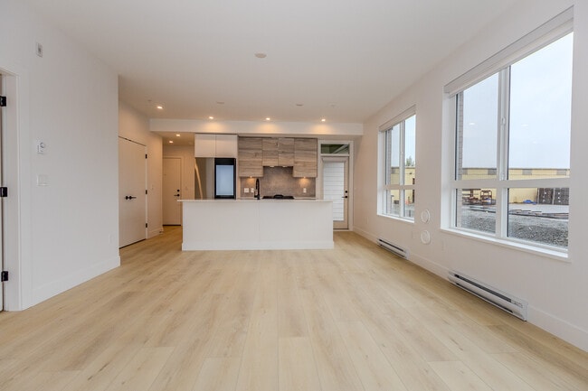 Building Photo - 30494 Cardinal Ave