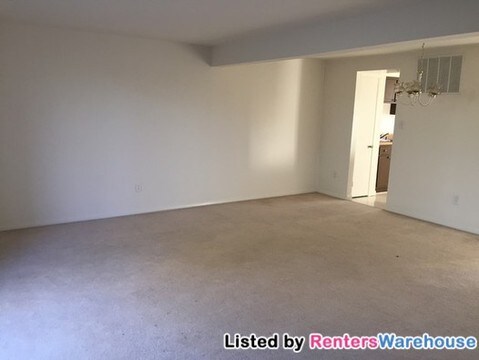 Building Photo - 115 Hapsburg Ct