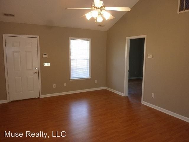 Building Photo - 710 Golden Bell Dr