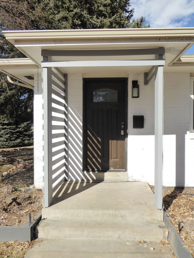 Building Photo - 2404 Purdue Rd