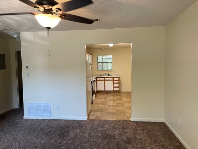Foto del edificio - 112 Bayou View Dr